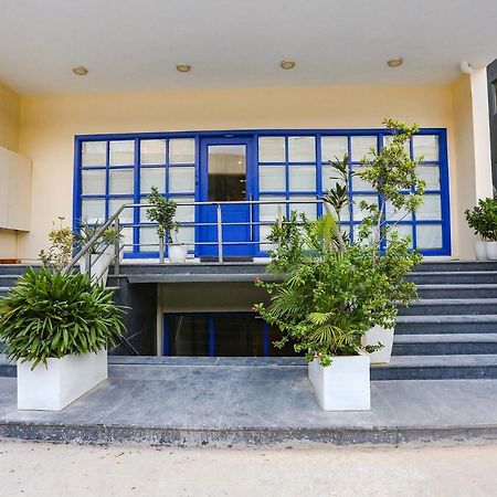 Fabexpress D2 Paschim Vihar Hotel Delhi  Exterior photo